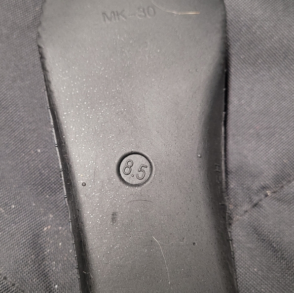 Michael Kors Juno Knit Slip-On - Picture 5 of 6